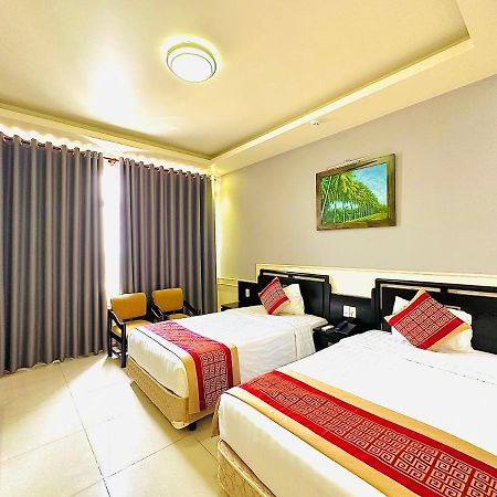 Viet Uc Hotel Ben Tre Exterior photo